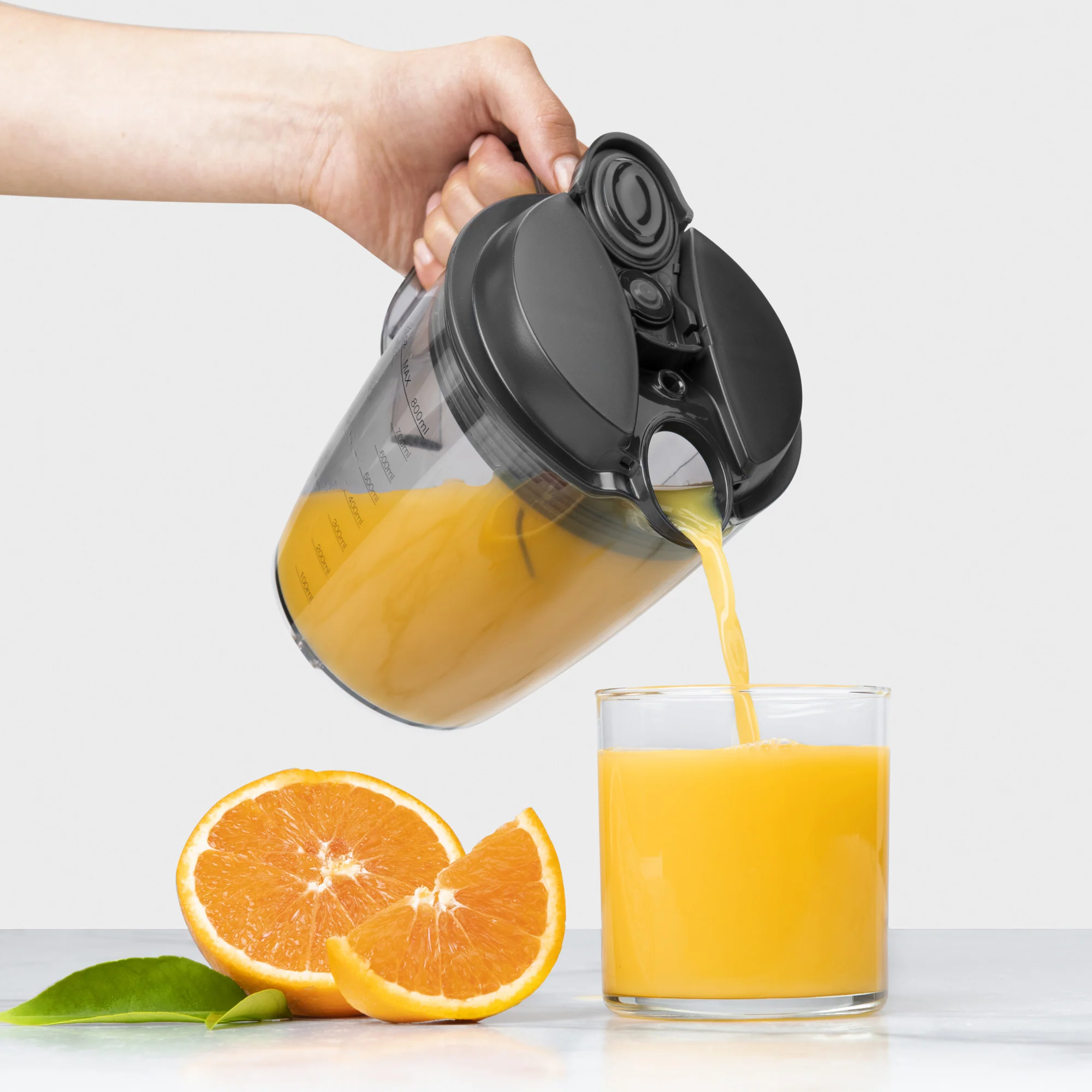 NutriBullet Juicer/Juicer PRO Pitcher with Sealing Lid - Image 3